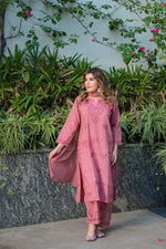 Full shot of an Alfiya Mul Mul Set, a breathable Cambric cotton kurti with Chikankari hand embroidery.