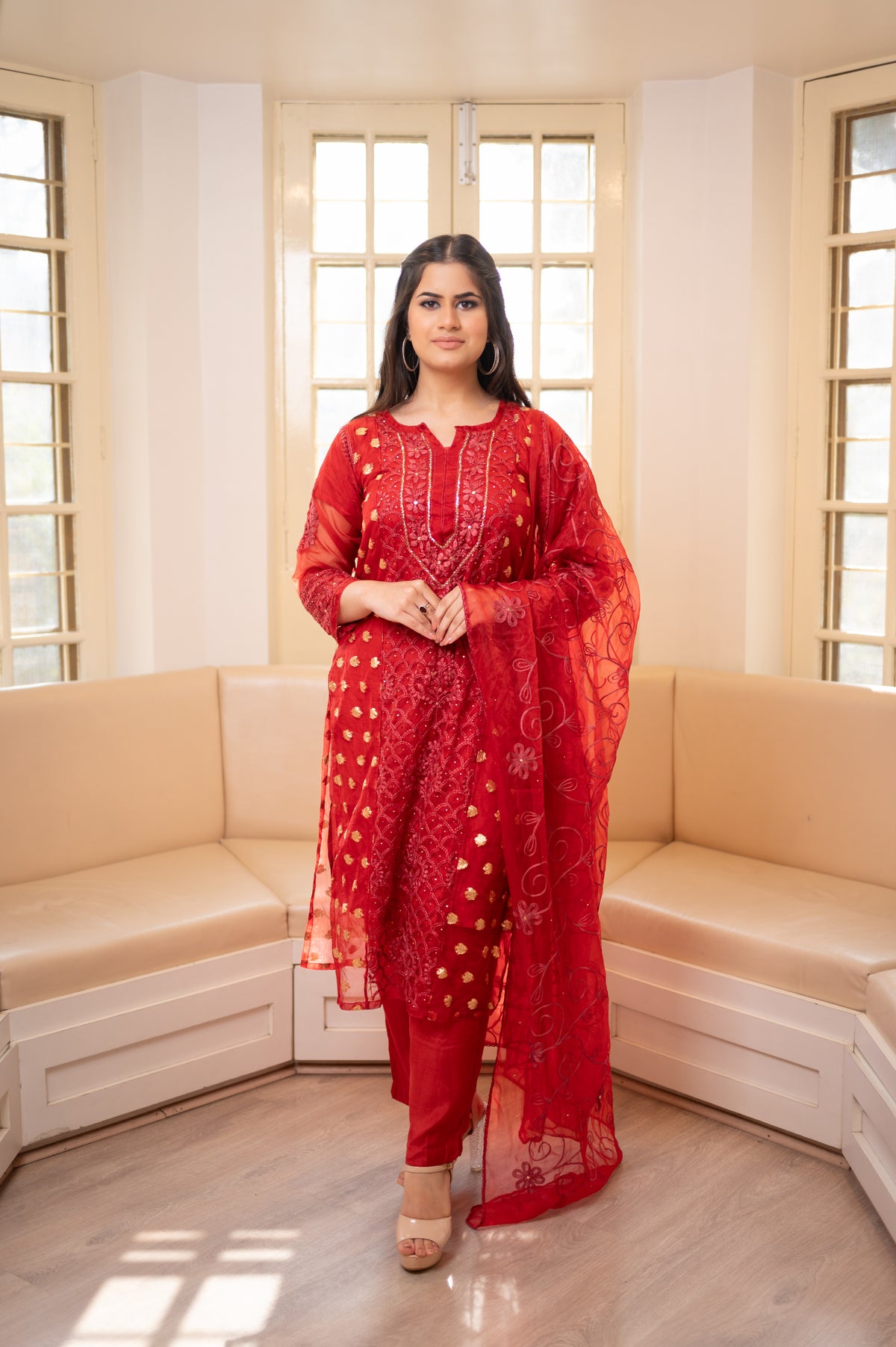 Front view Full red organza salwar kameez. View traditional Indian suit set, stylish and comfortable ethnic wear.