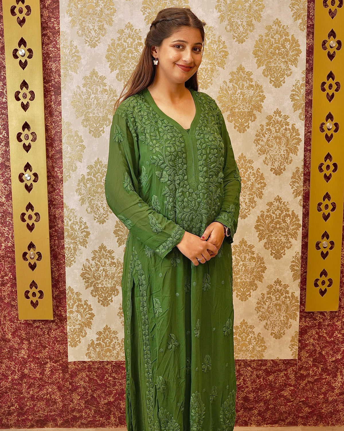 Explore a beautiful dark green Viscose 3D Kurti Set in georgette. Organic and stylish ethnic wear.