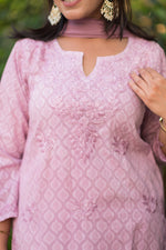 Close-up of the Chikankari Ghasspatti motif on a pyazi pink Alfiya Mul Mul Kurti, Lucknowi artistry.
