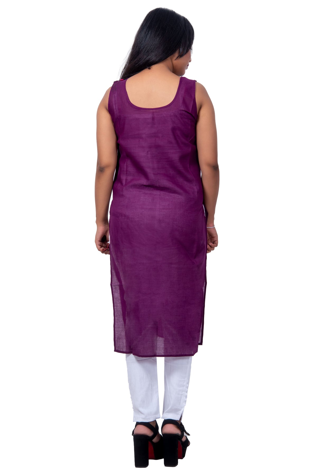 Back View of Wine Cotton Inner for Women – Comfortable and Seamless Wine Inner Top.