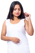 Zoom View of White Cotton Innerwear Fabric – Skin-Friendly Soft Pure Cotton Material Close-Up.