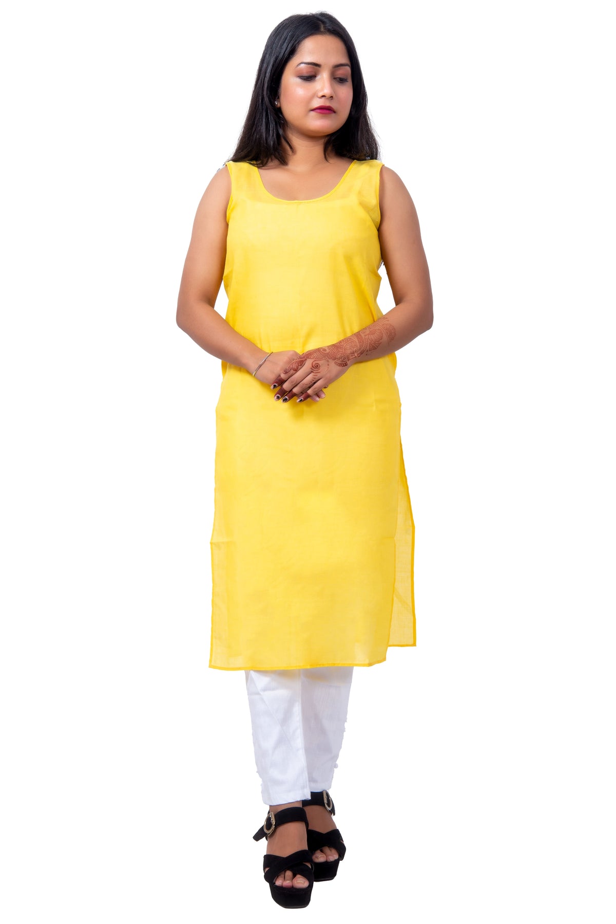 Yellow Inner Top Front View – Soft Cotton Yellow Inner for Women Daily Use.