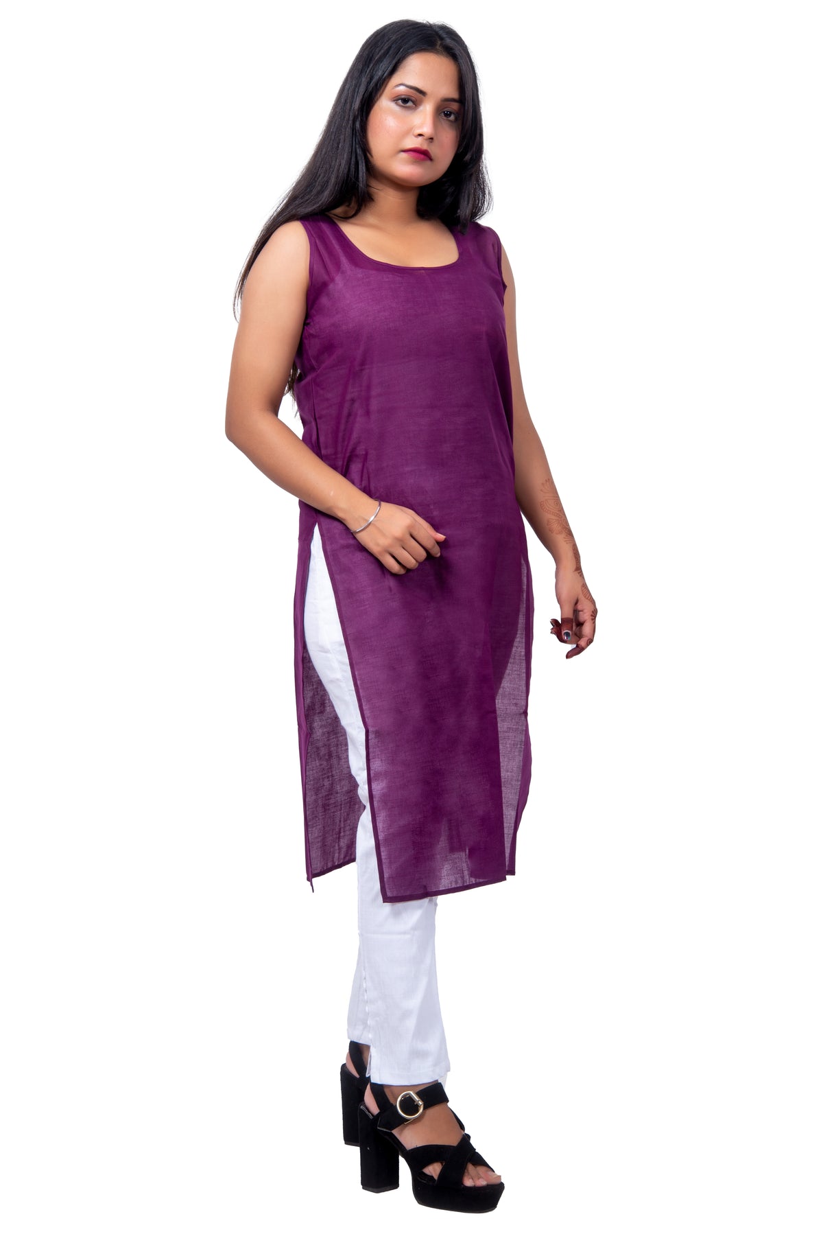Side View of Wine Inner Top – Stretchable and Soft Cotton Wine Inner for Women